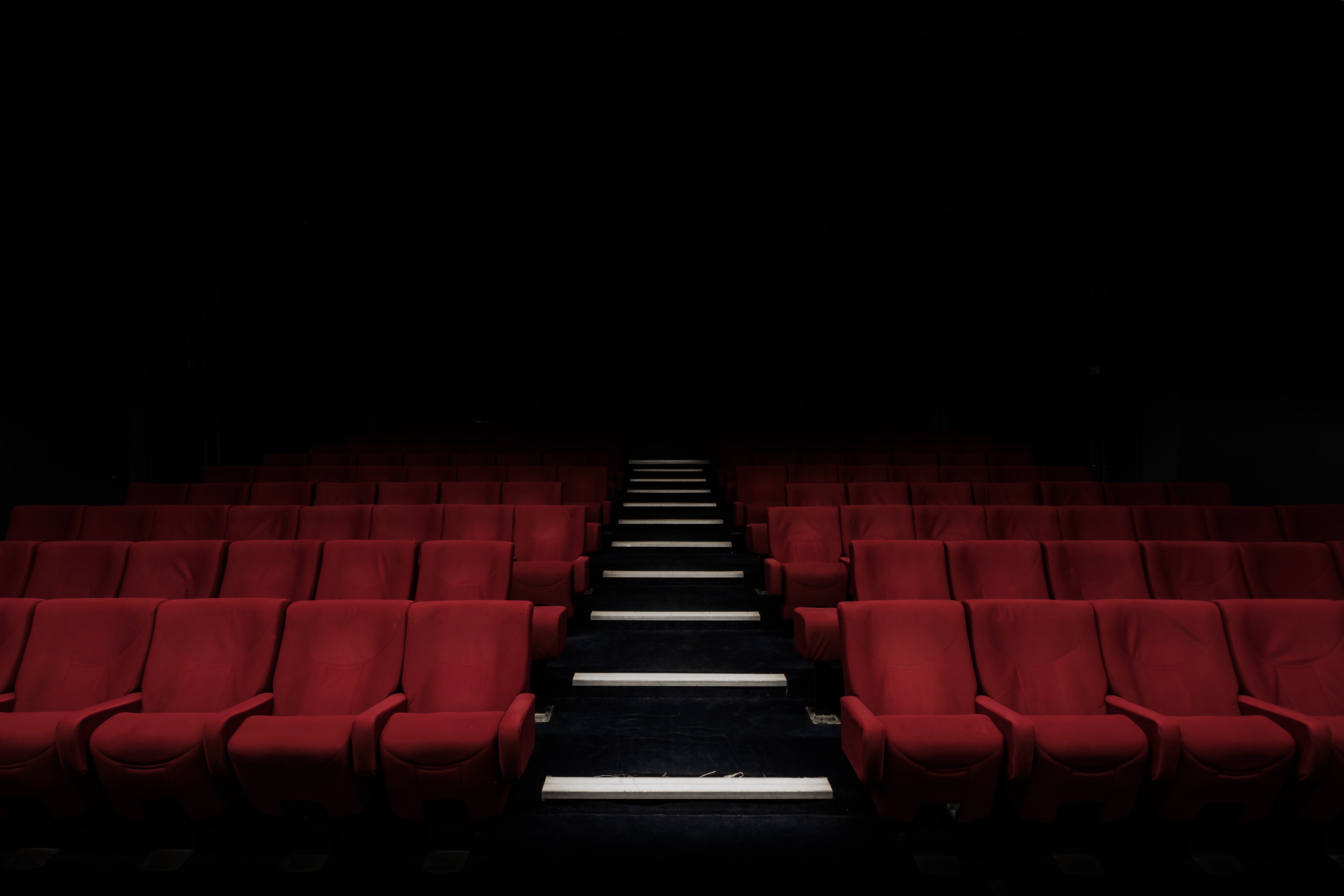 indoor theatre-cinema